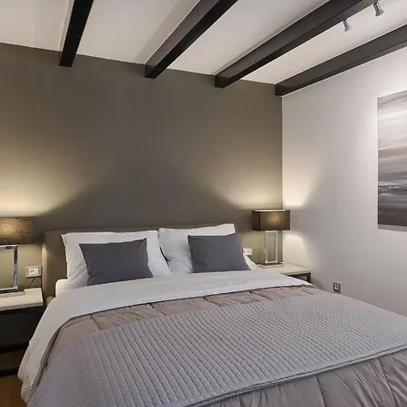 Sessa * Ровинь